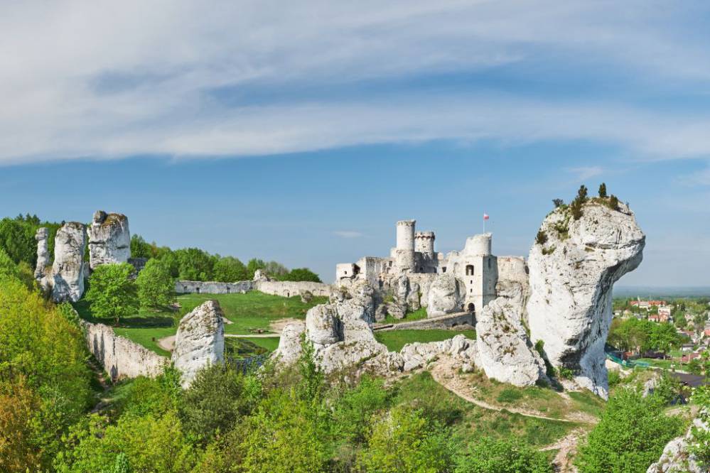 Zamek Ogrodzieniec fot. Lighthouse Media